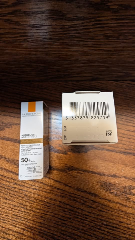 La Roche-Posay Anthelios Age Correct (Oct 2025) - photo 2