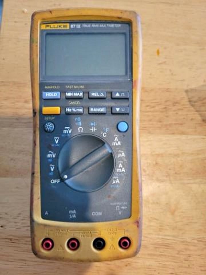 Fluke 87 IV True RMS Industrial Digital Multimeter