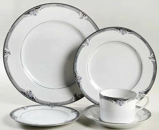 Squirewood by Noritake Dinnerware Set - Service for 4 (Multiple