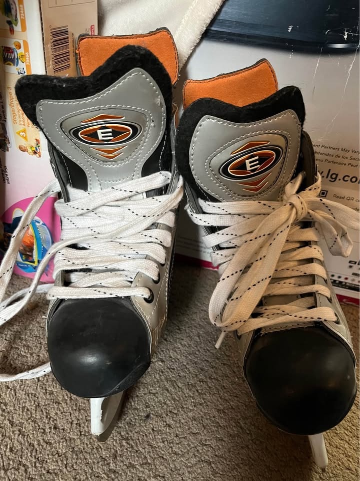 Easton Synergy hockey skates - photo 3