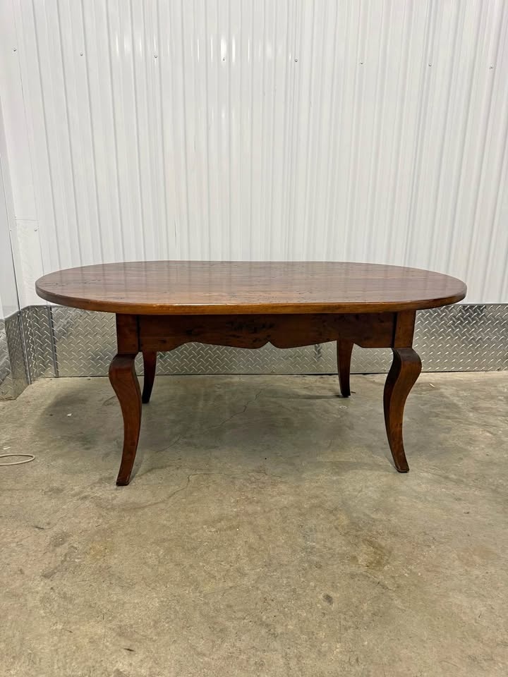 Oval Coffee Table Vintage