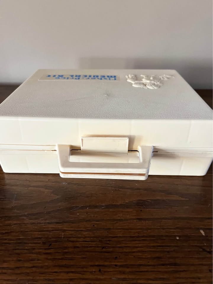 Vintage Fisher Price Doctor Kit - photo 4
