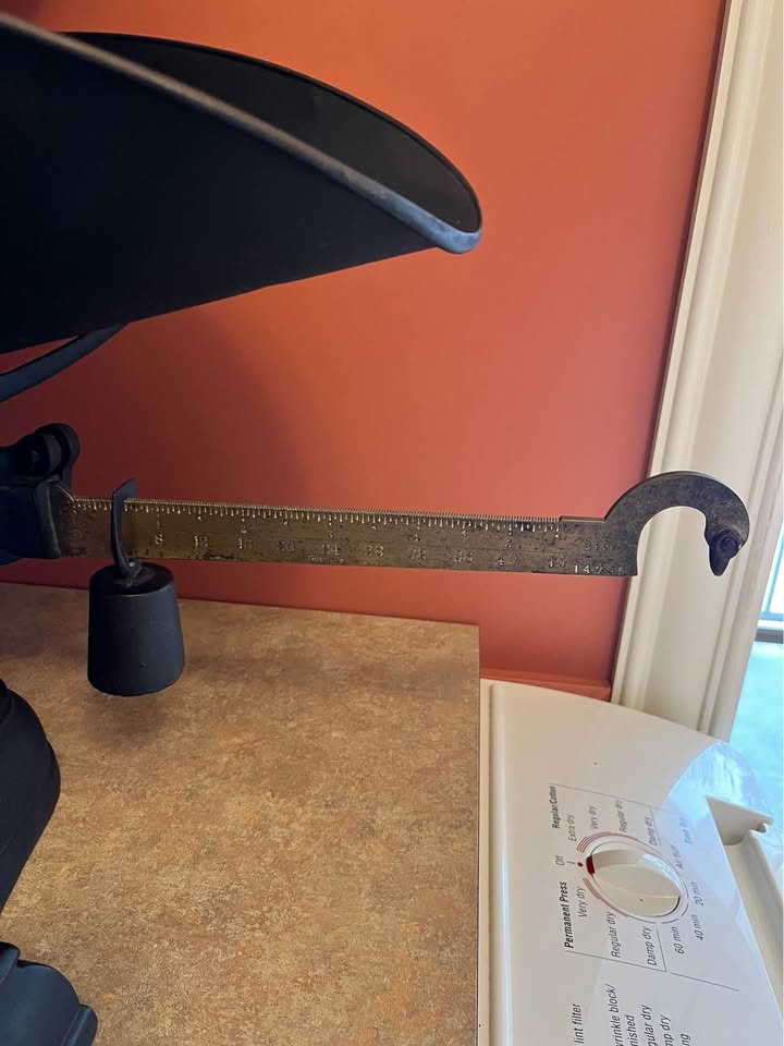 Antique Cast Iron Balance Scale with Weights - photo 4