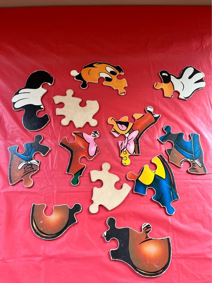 Vintage wooden Mickey Mouse Puzzle - photo 2