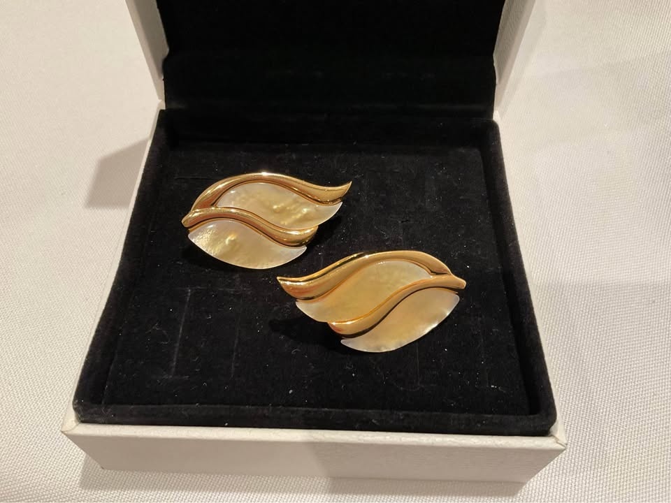 Ladies Earrings Vintage BUTLER Clip On - photo 4