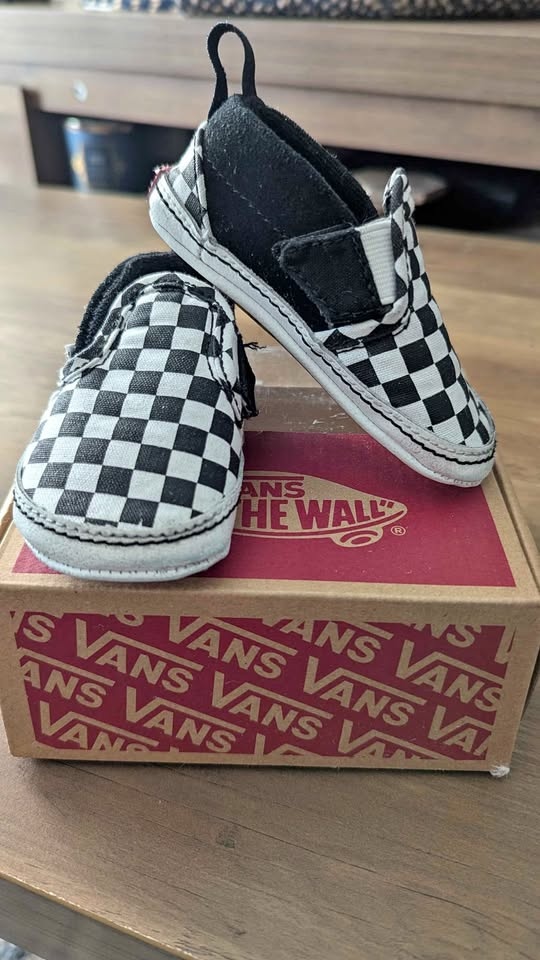 Baby Vans Slip-On - Size 4 - 10.5cms 🏆