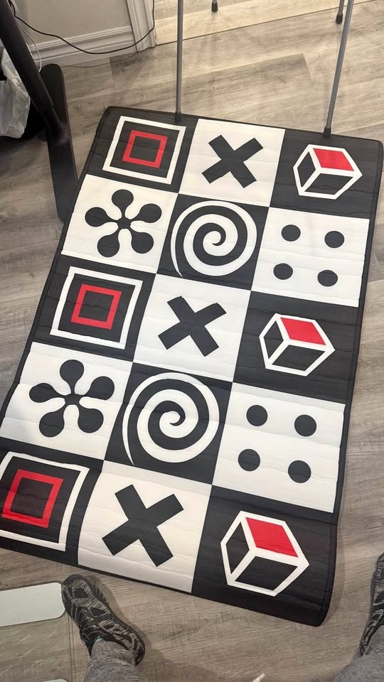 Double Sided Baby Play Mat - Black & White & Farm Scene