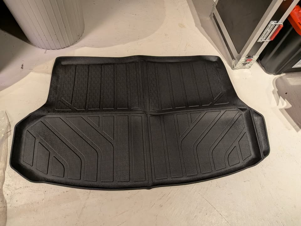 Kia Seltos All Weather Floor Mats & Trunk Protector (2021-2026) - photo 2