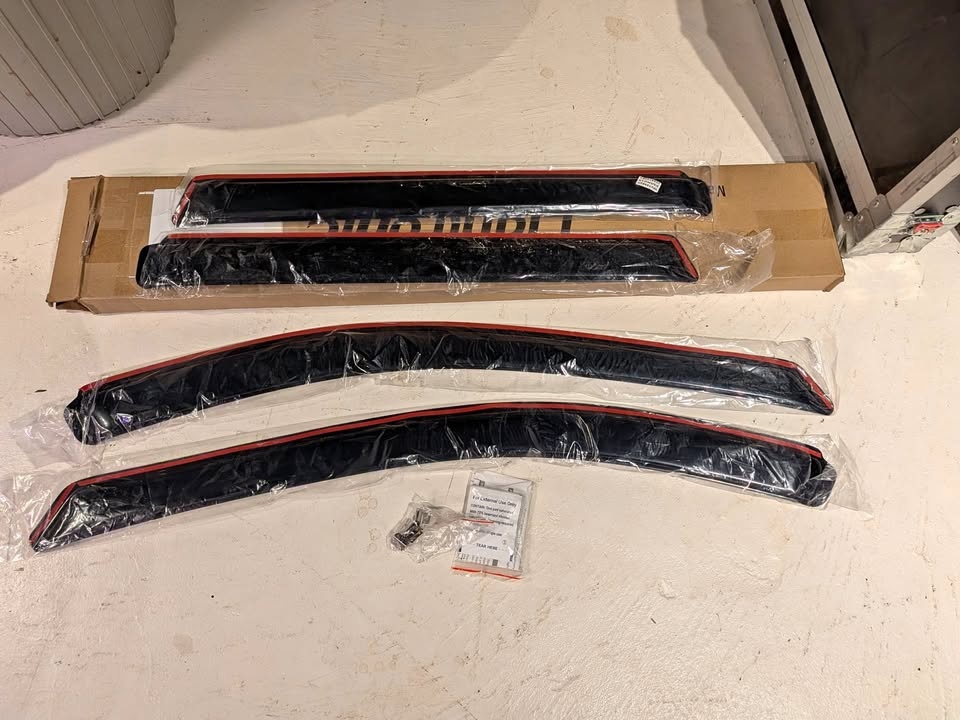 Nissan Rogue Vent Visor Rain Deflectors In Channel 2021-2025