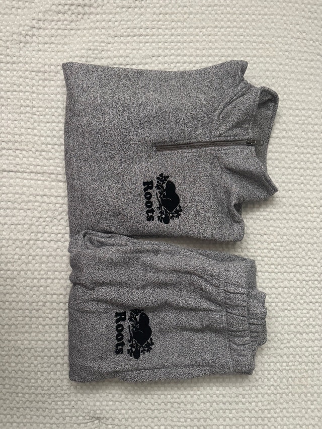 Roots Grey Quarter-Zip Lounge Set - Women’s S Top / XS Bottom - photo 2