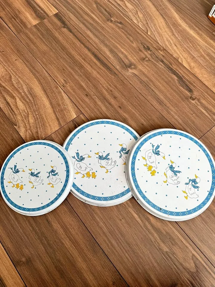 Vintage Charming Duck metal Design Stove toppers - Set of 3 thumbnail