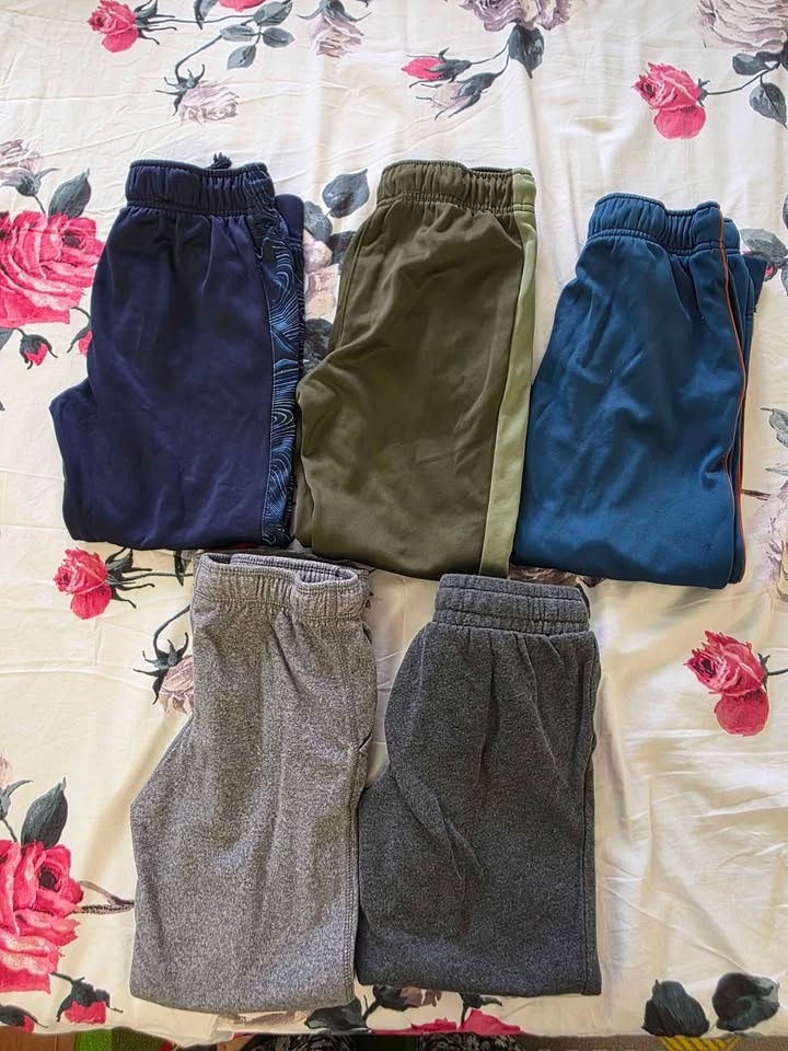 Boys sweat pants size 7 - photo 2