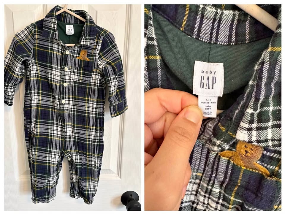 BabyGap 6-12M Flannel Onesie