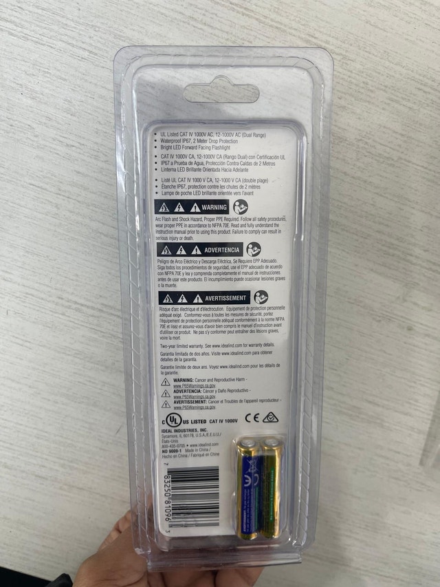 IDEAL 61-657 Dual Range Non-Contact Voltage Tester - photo 2