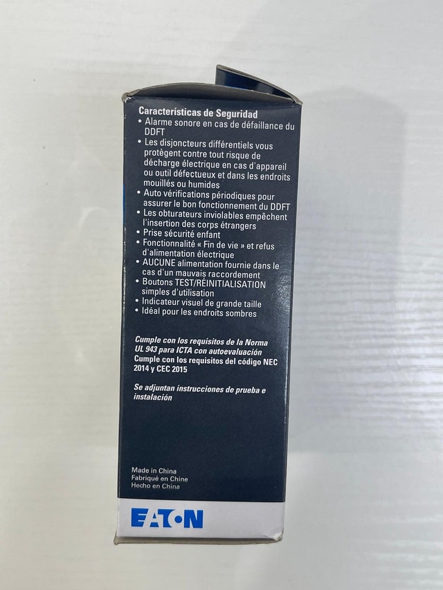 Eaton White 15-Amp Tamper Resistant Outlet with Wall Plate - photo 4
