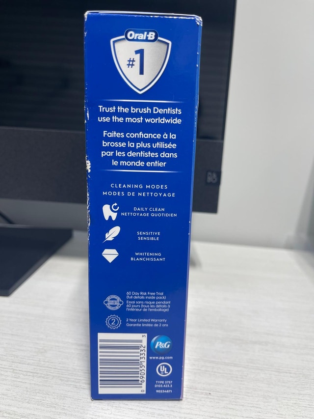 Oral-B Pro 500 Electric Toothbrush - photo 2