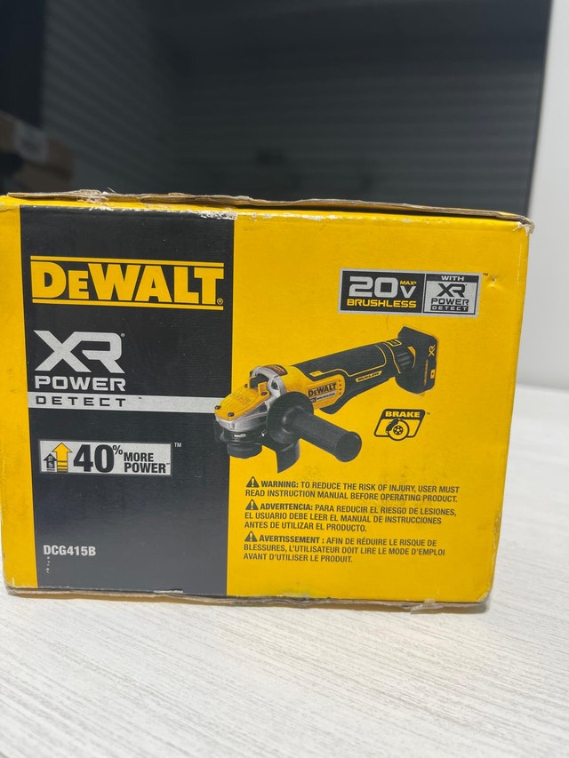 DEWALT XR 20-V 4 1/2-in Cordless Angle Grinder - photo 4