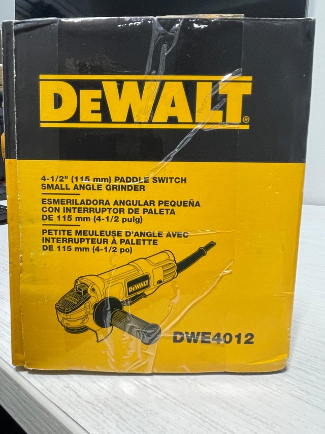 DEWALT 7.5 Amp 4.5-inch Corded 12,000 RPM Paddle Switch Grinder - photo 3