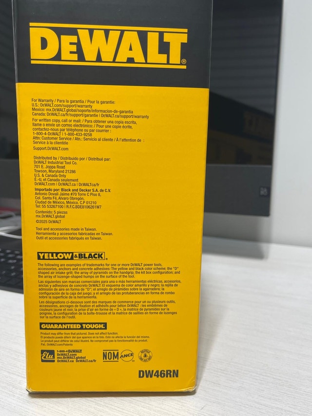 DEWALT Pneumatic Roofing Nailer DW46RN - photo 3