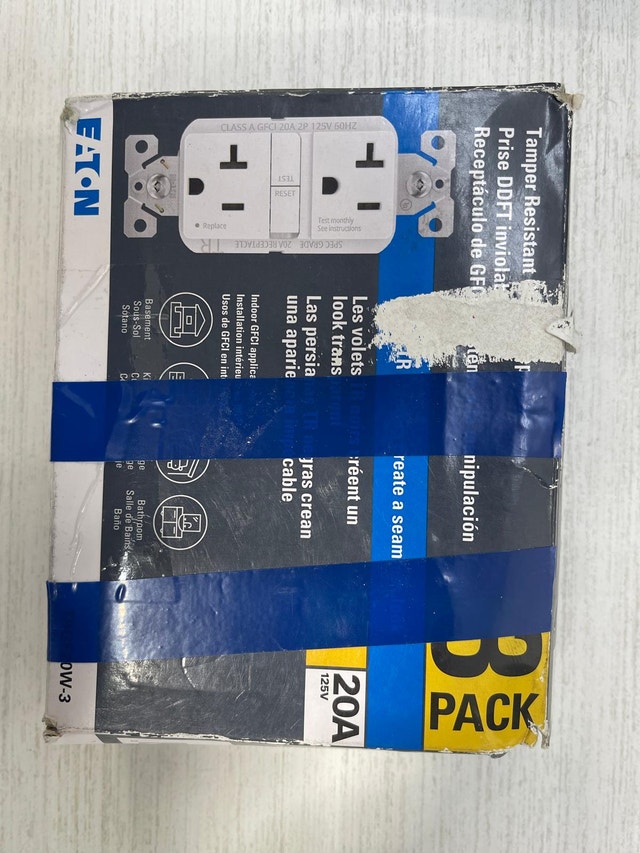 Eaton WhiteTR GFCI Receptacle 3-Pack