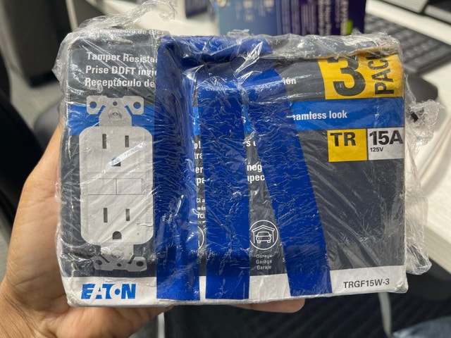 Eaton TRGF15W Slim GFCI Receptacle 15A 125V (3-Pack)