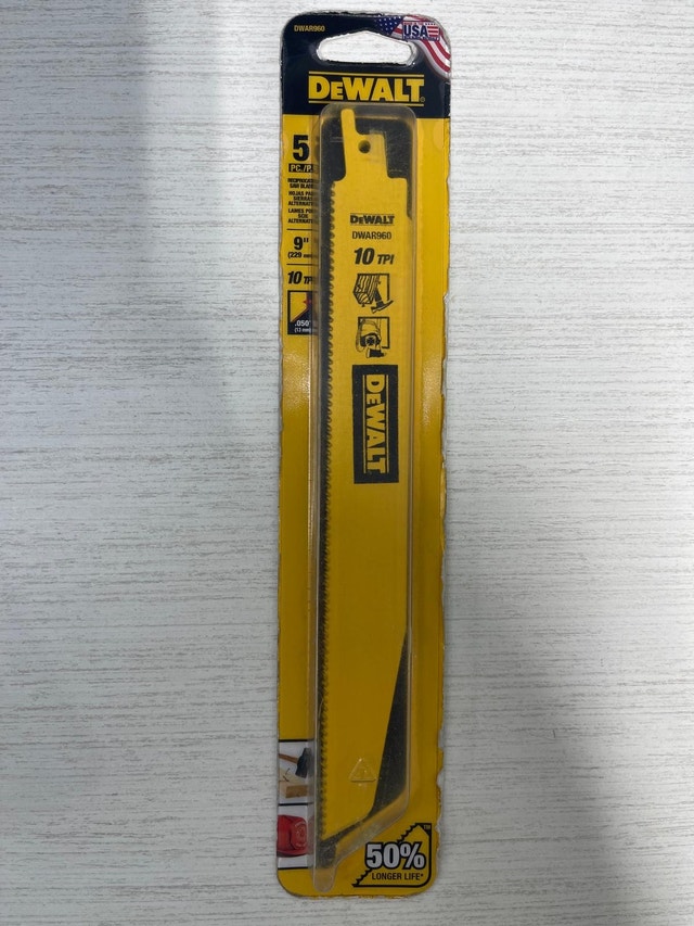 DEWALT DWAR960 9-in 10 TPI Bi-Metal Reciprocating Saw Blades