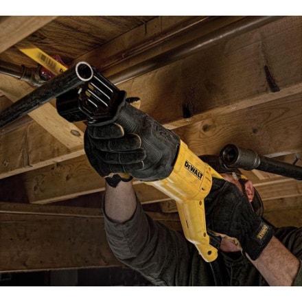 DEWALT 12 amp Corded Reciprocating Saw - photo 4