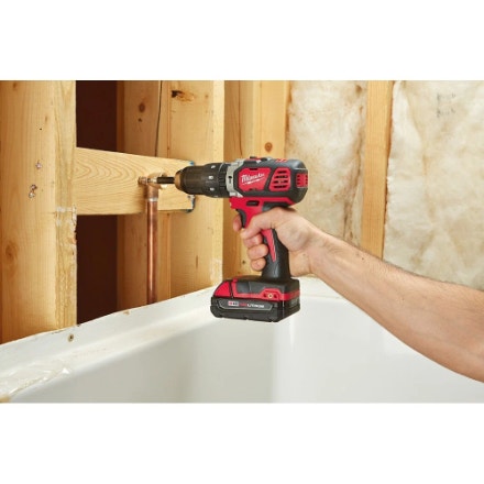 Milwaukee M18 18V Cordless 1/2-Inch Hammer Drill - photo 2