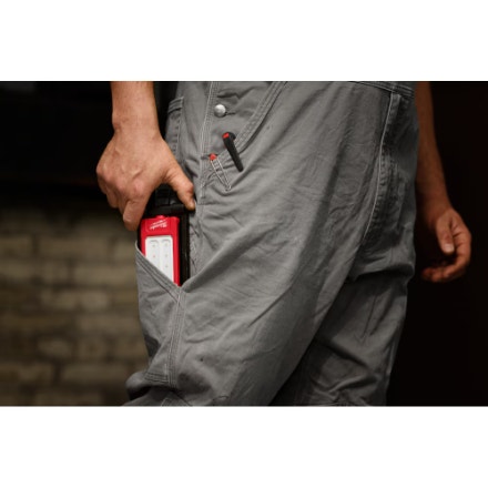 Milwaukee Tool 500 Lumen USB-C Rechargeable Light - photo 3