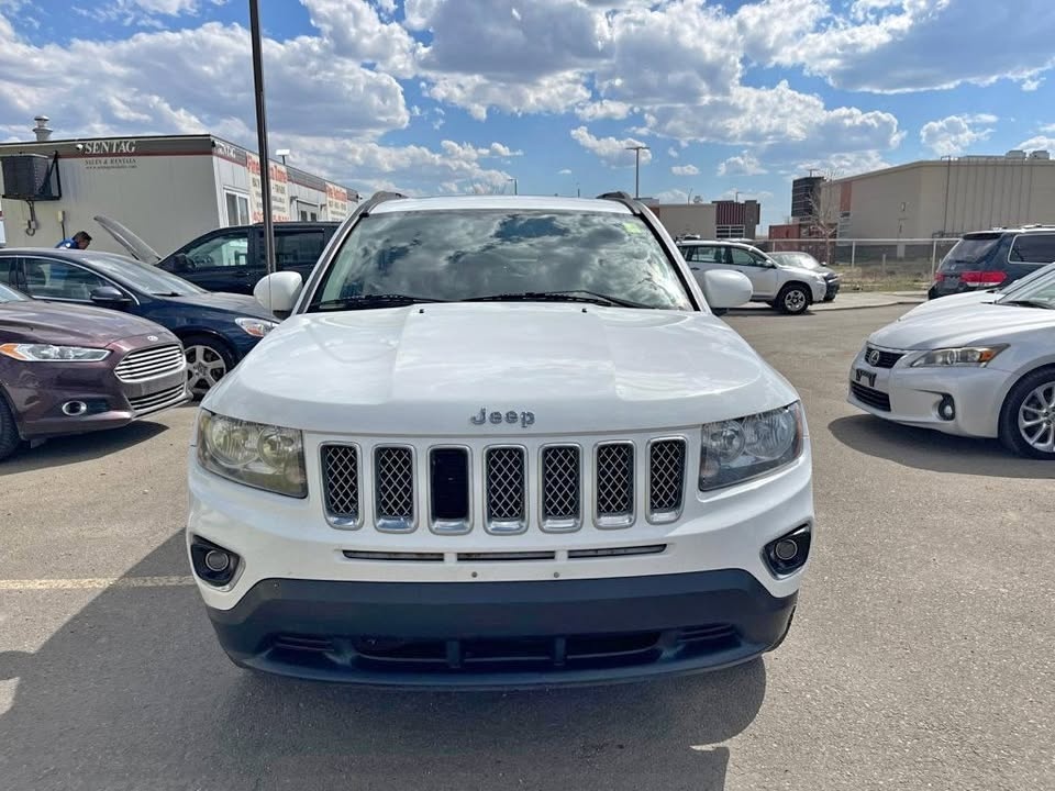 2015 Jeep Compass 4WD :: NO REPORTED ACCIDENT