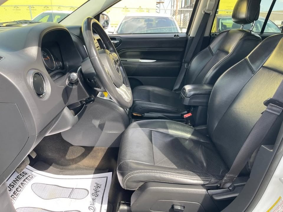 2015 Jeep Compass 4WD :: NO REPORTED ACCIDENT - photo 4