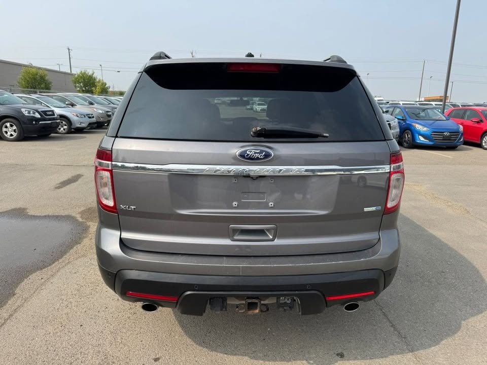 2014 Ford Explorer XLT V6 4WD - 7 Passengers - photo 5