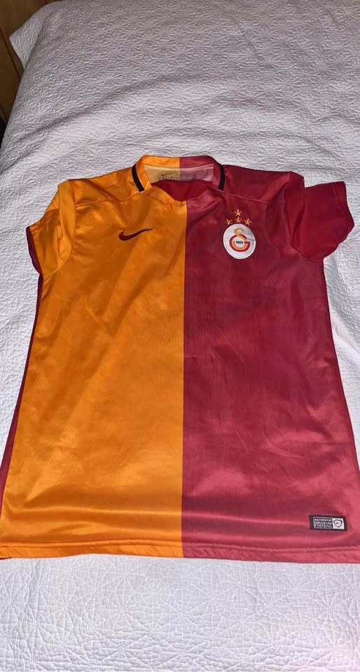 Retro Galatasaray Jersey