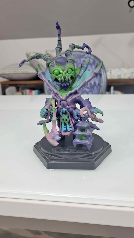 League of Legends Thresh Figure