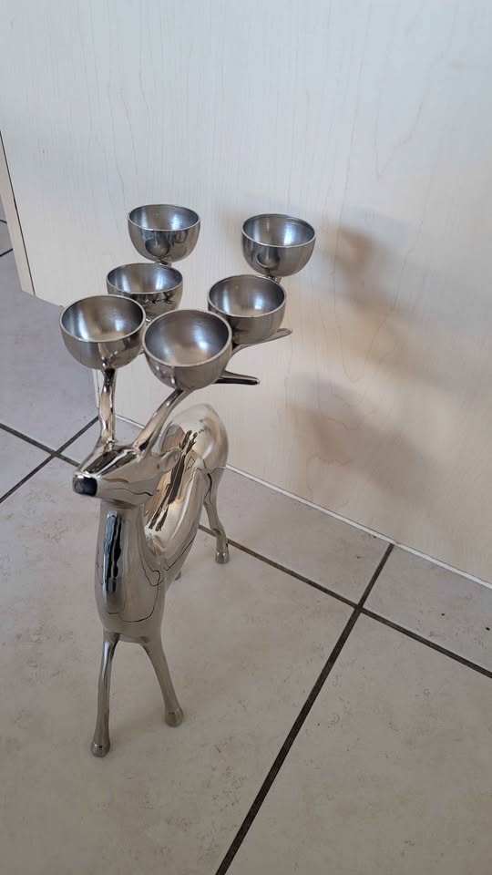 Silver metal deer tea light holder - photo 2