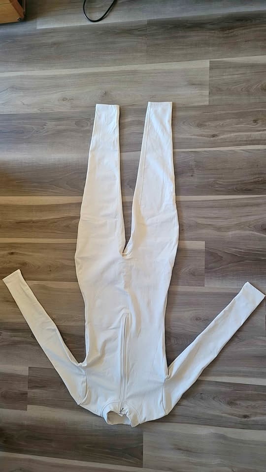 White long sleeve full body jumpsuit size M zipper front