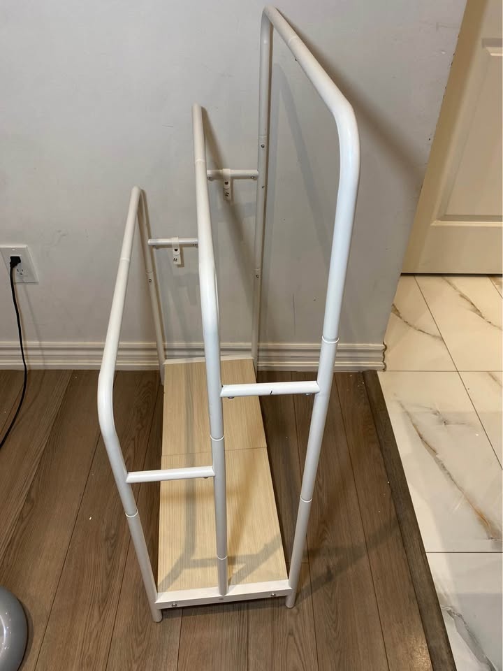 VASAGLE 3-Tier Blanket Rack Storage Shelf White Wood - Brand New - photo 2