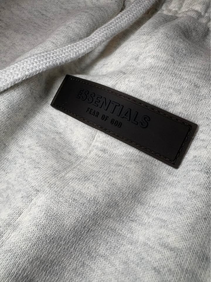 Fear of God Essentials Sweat Shorts - photo 4