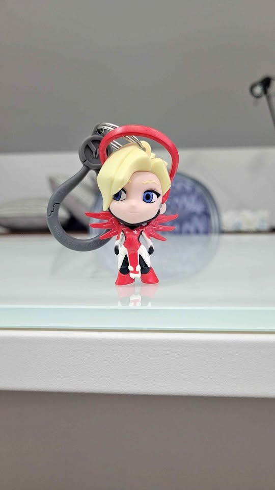 Blizzard Overwatch Red Mercy