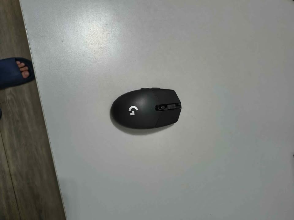 Logitech G305 Wireless Gaming Mouse - Like New - photo 5