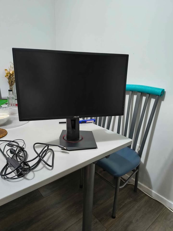ASUS VG248QG 24” Gaming Monitor - 165Hz, 0.5ms, G-SYNC - photo 2
