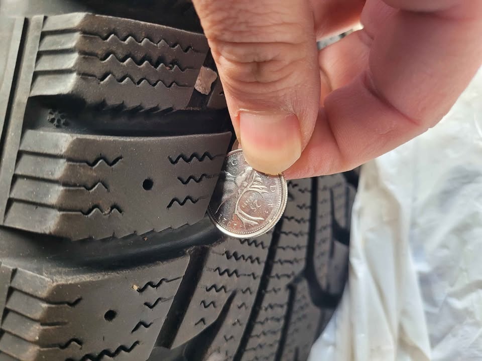 Winter Tires (185/65R14 90T) on Rims - photo 4