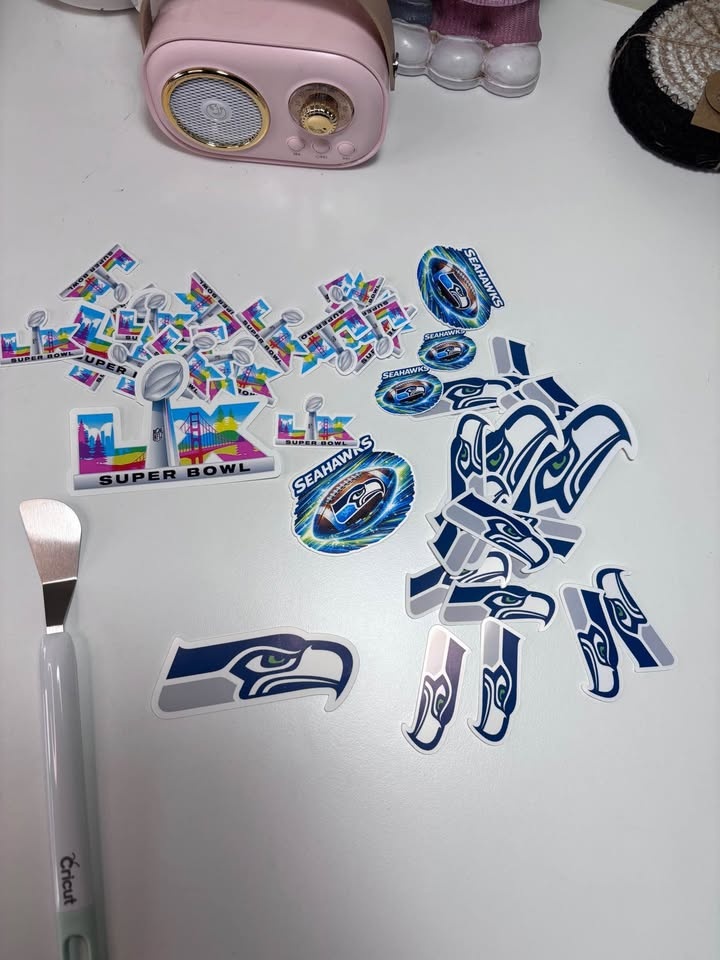 Seattle Seahawks Custom Stickers 💙💚 - photo 2