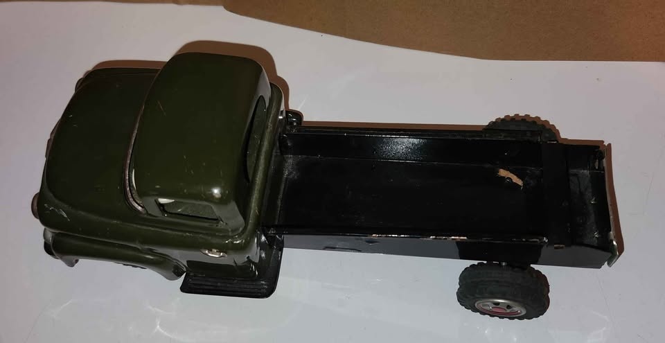Vintage 1950 Toy Truck - photo 2