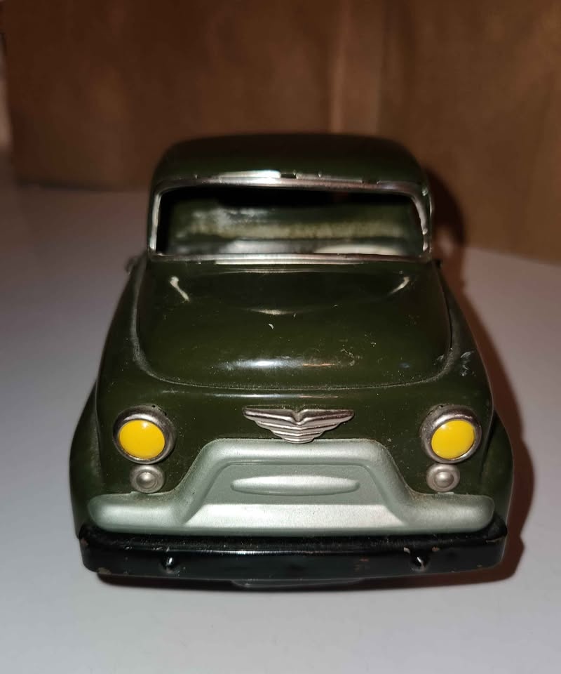 Vintage 1950 Toy Truck - photo 4
