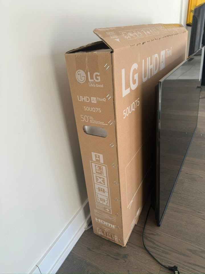 LG UHD ThinQ TV (Open Box) 50 inches - photo 2