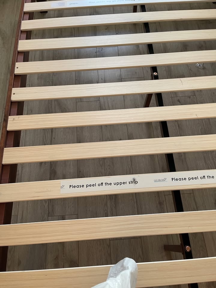 Solid Cherry Wood Full Size Bed & Ikea Mattress - photo 2