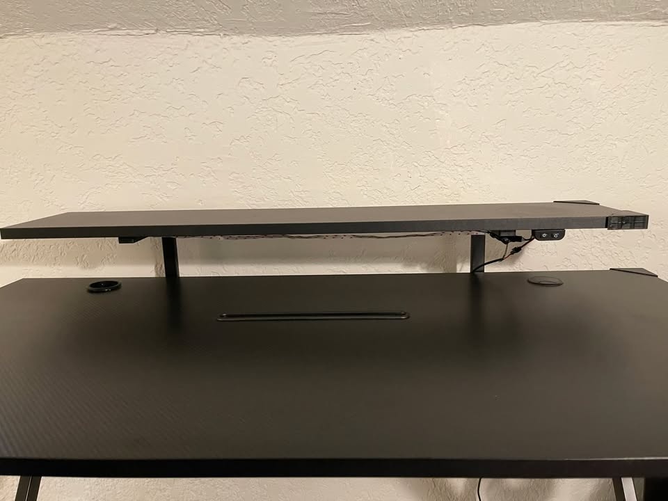 Gaming Desk and Premium Gaming Chair Set - photo 3