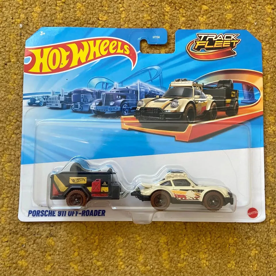 Porsche 911 Off-Roader Hot Wheels Track Fleet thumbnail