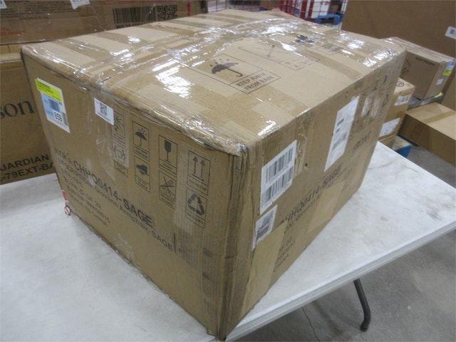 Brand New Accent Armchair – Wayfair – New in Box - photo 4